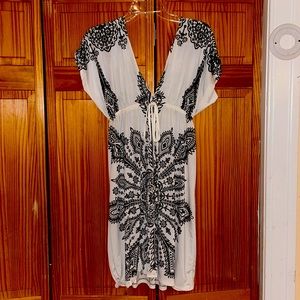 Stretchy Dress/Cover-up